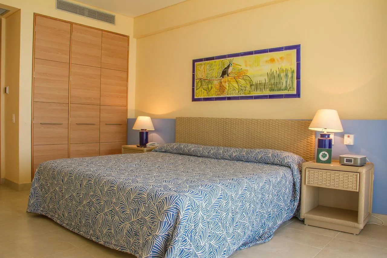 Zuana Beach Resort 1 Week Gaira
